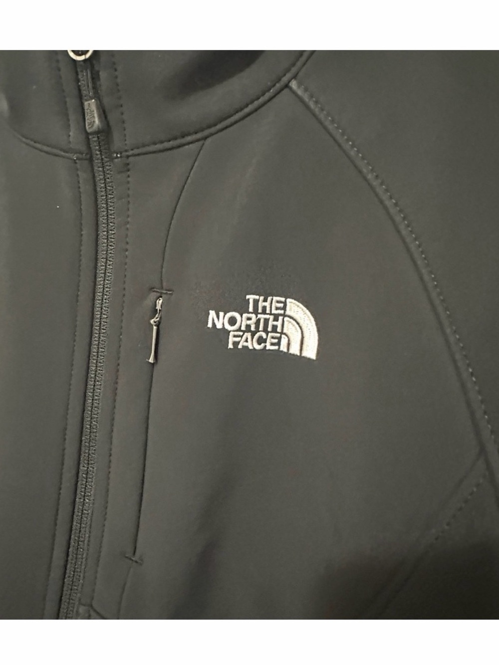 The North Face Performance Jacket - Picture 3 of 5